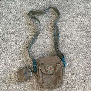 Chic Tan Crossbody Bag with Adjustable Strap